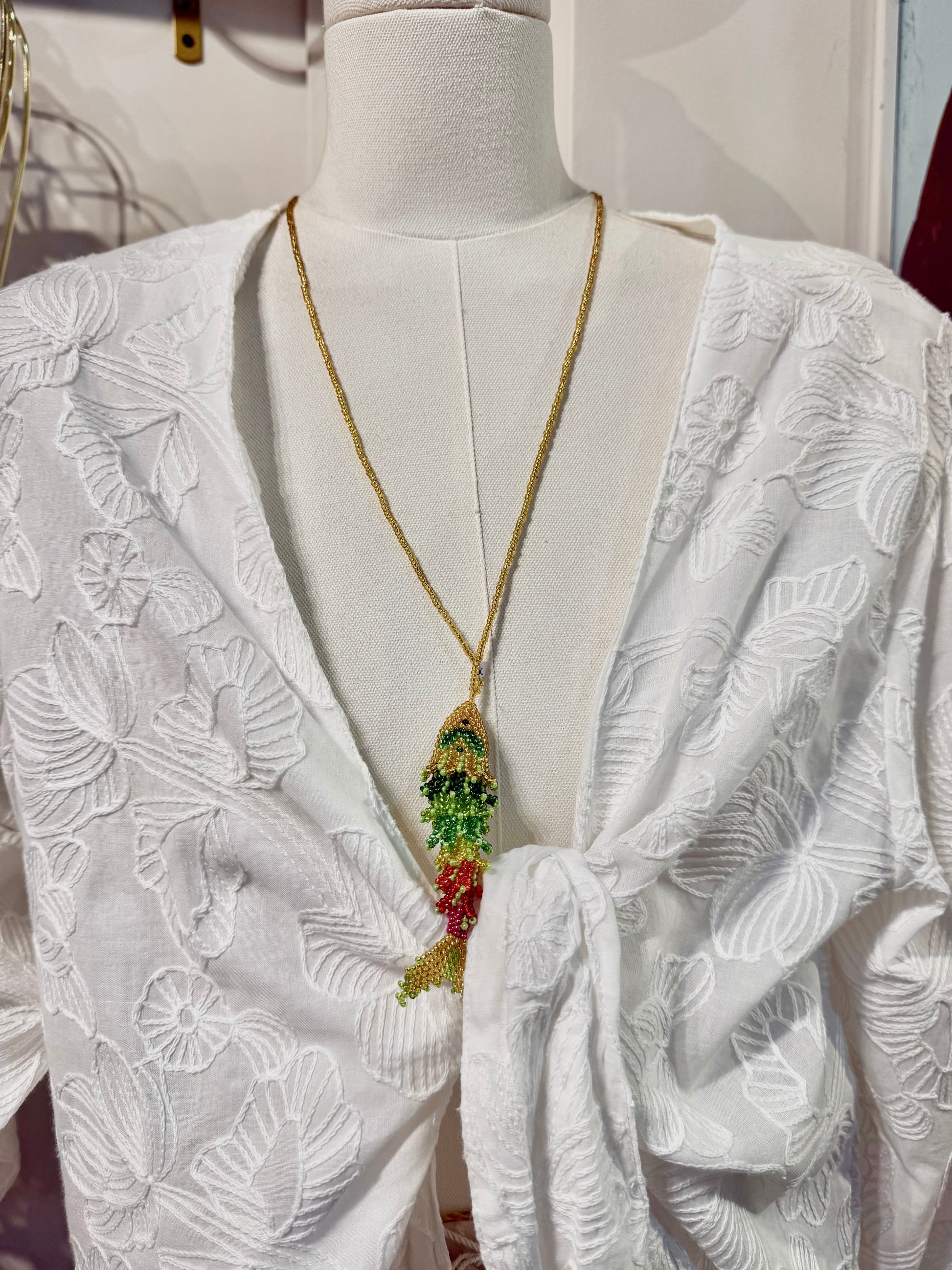 Pirarucu arcoíris Collar    - Mostacilla