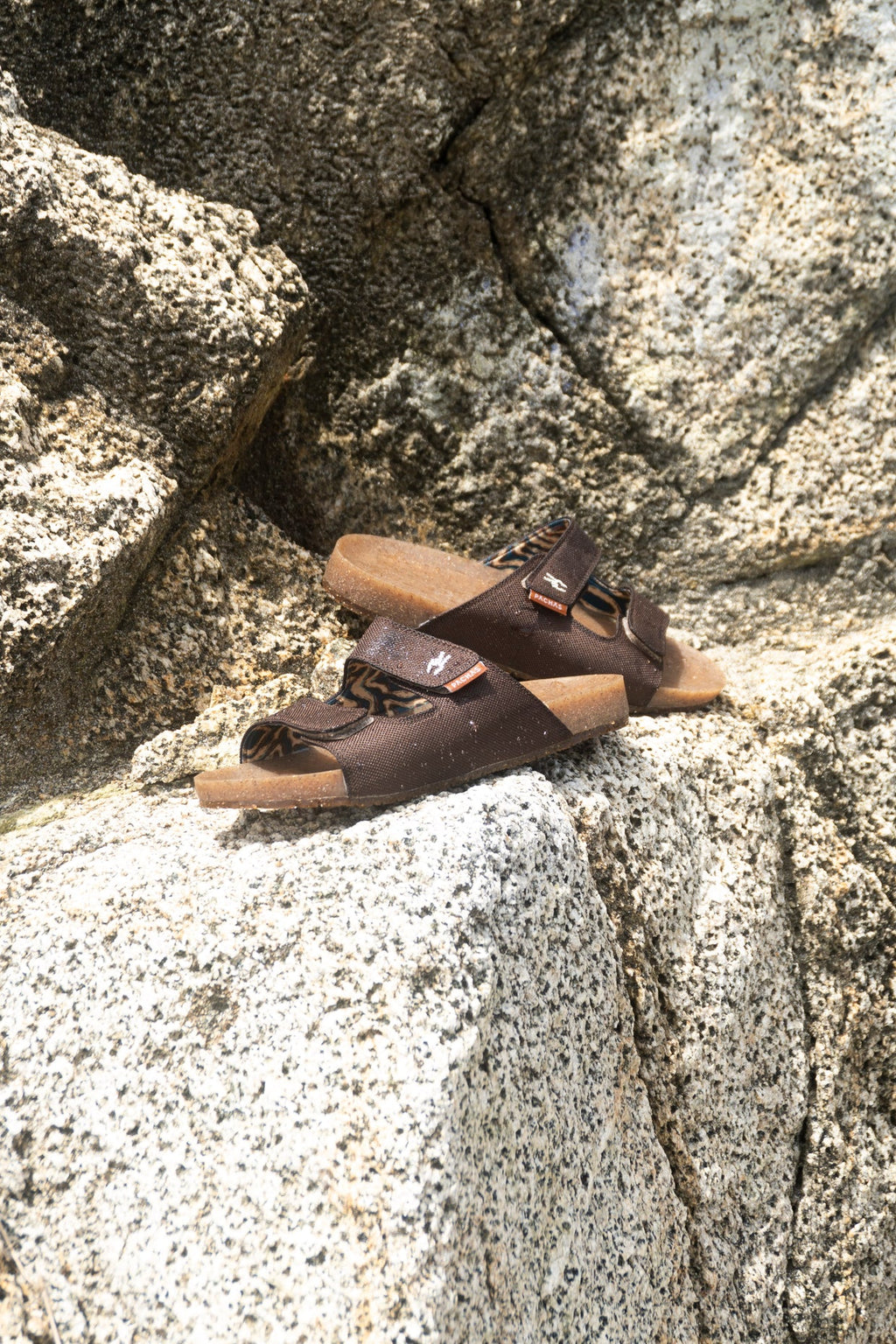 Sandalias Pachas  "Made for the Sea" Cafe Hombre