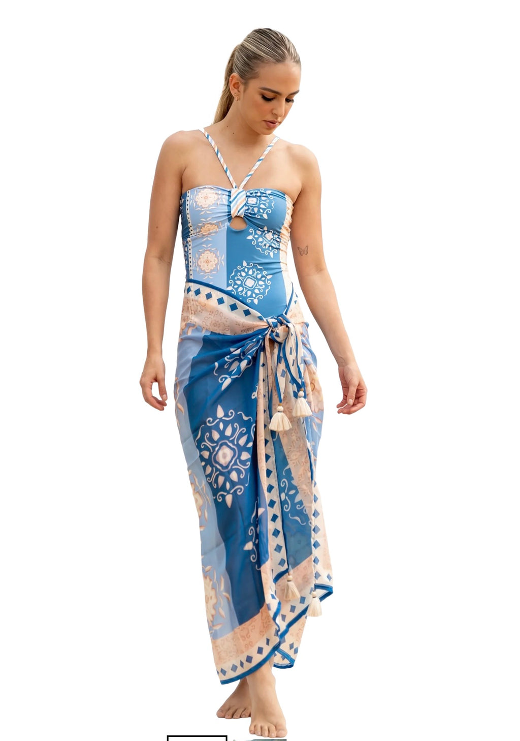 Pareo con Borlas Mandu